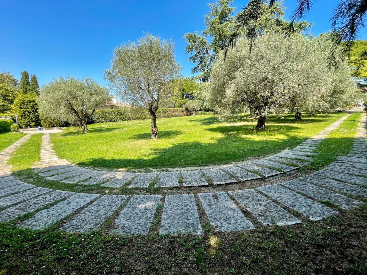 Villa Antonio Сан-Феличе-дель-Бенако Экстерьер фото