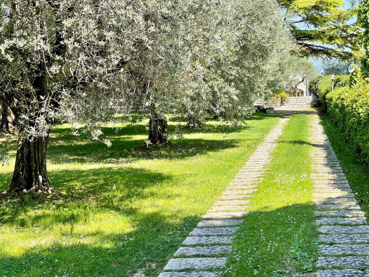 Villa Antonio Сан-Феличе-дель-Бенако Экстерьер фото